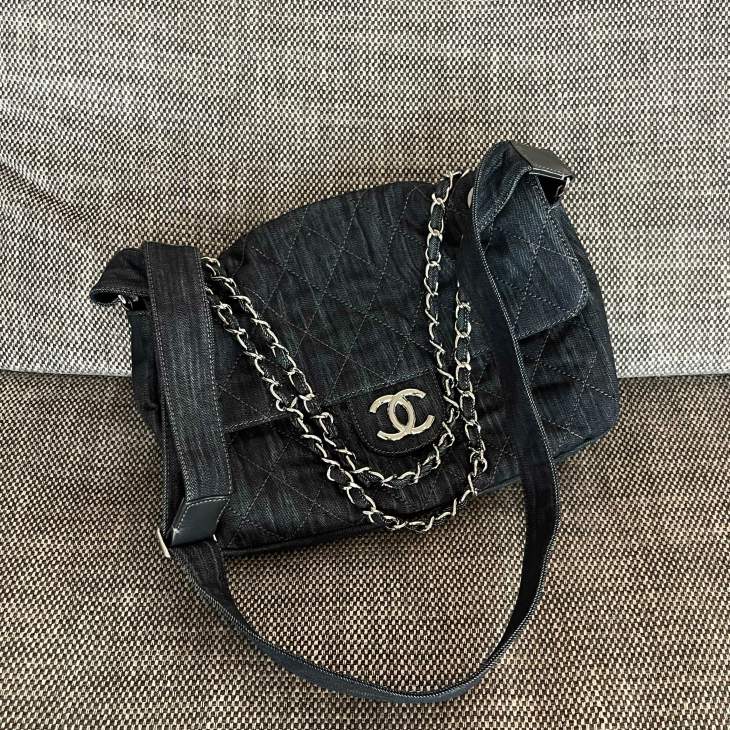 Picture of Chanel Handbags 2 _SKUfw239830004fw